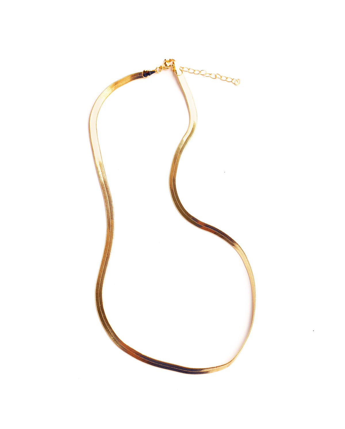 Collar Violeta de Ferozza en acero dorado, cadena minimalista para uso diario — vista 7