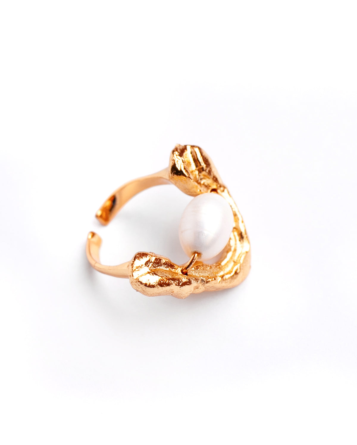 Anillo Aralia de Ferozza en bronce con baño de oro 24k y perla natural, de talla ajustable — vista 8