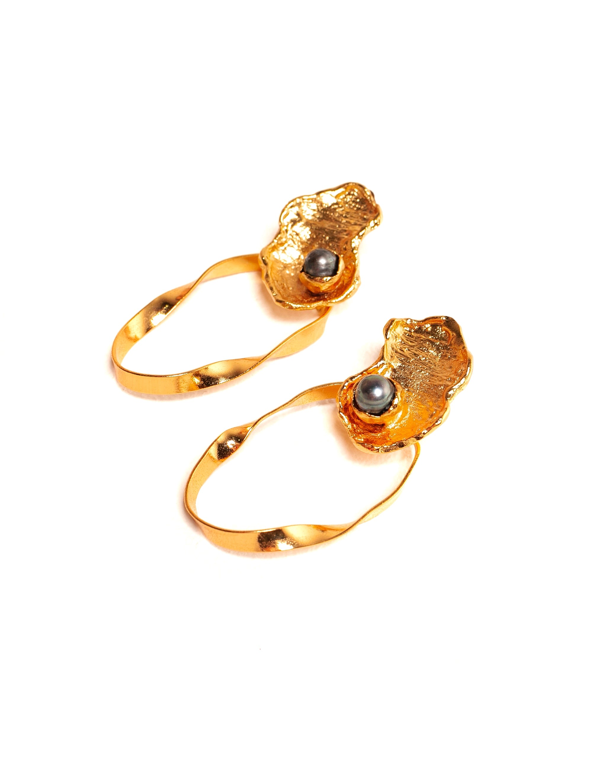 ARETES ALMA NEGRA GOLD
