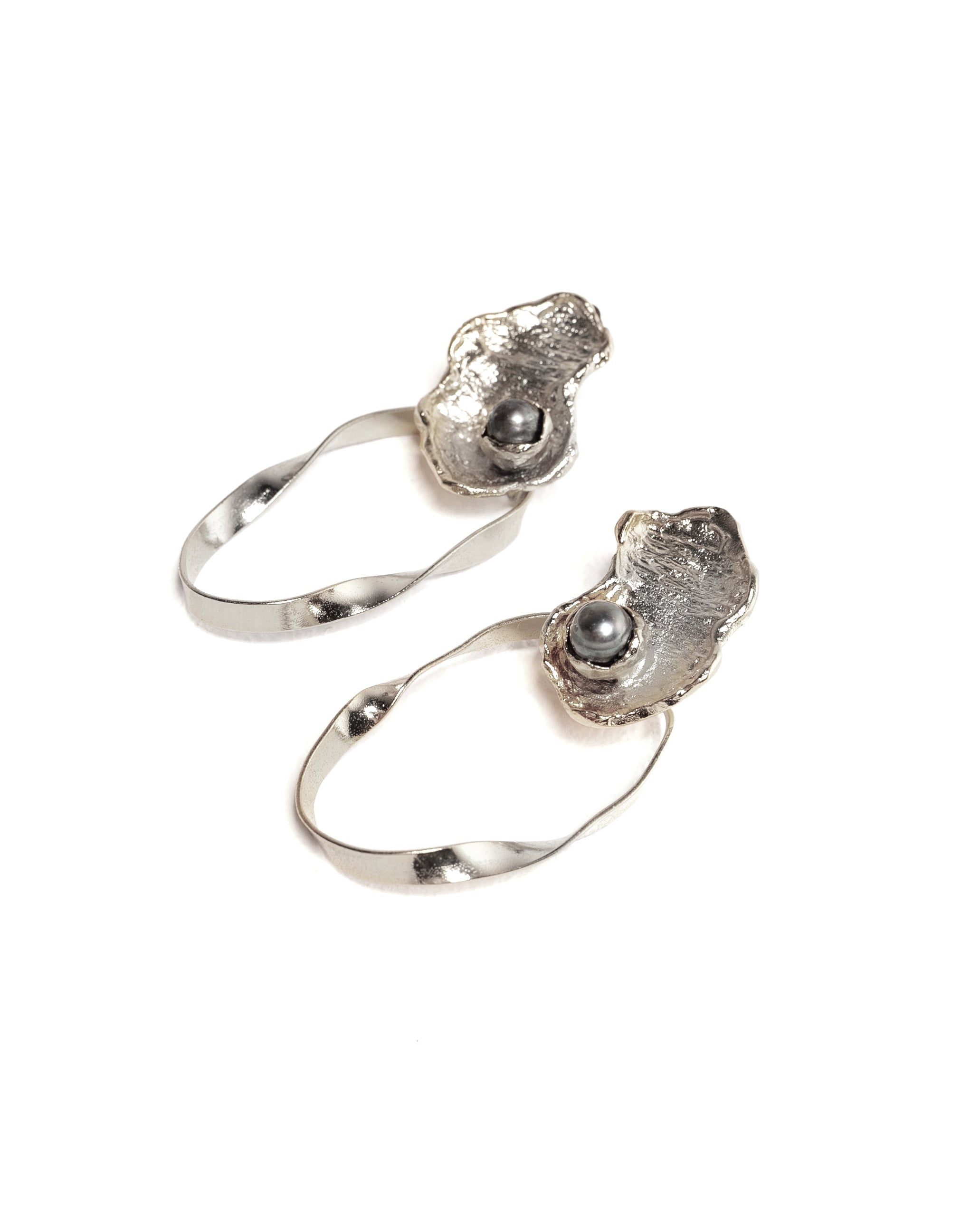 ARETES ALMA NEGRA SILVER