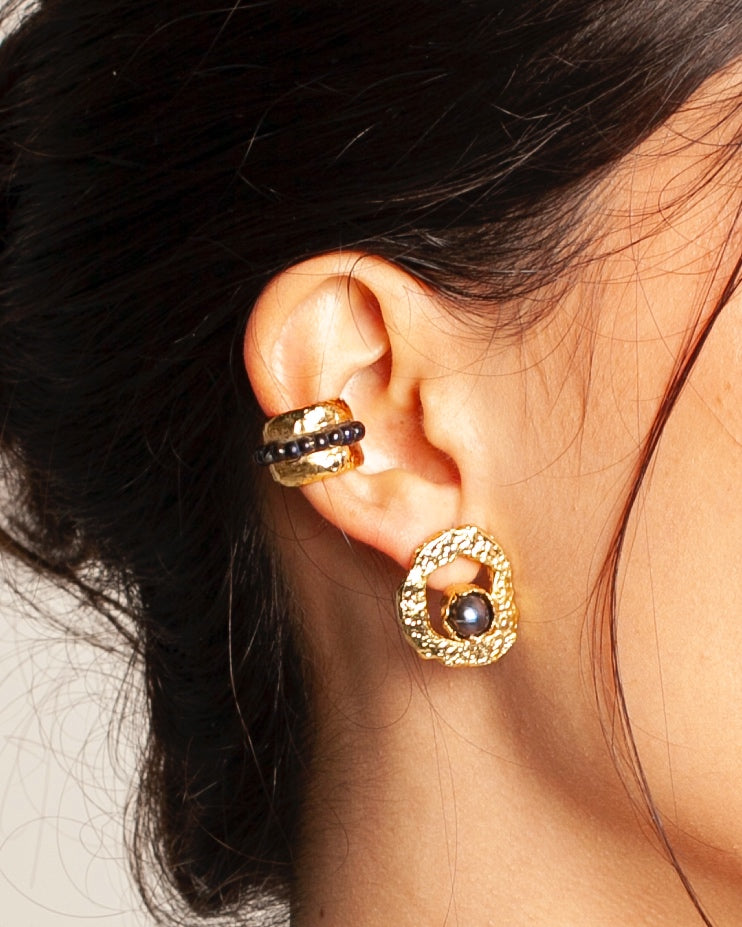 Aretes Lunara de Ferozza en bronce con baño de oro 24k y piedra natural