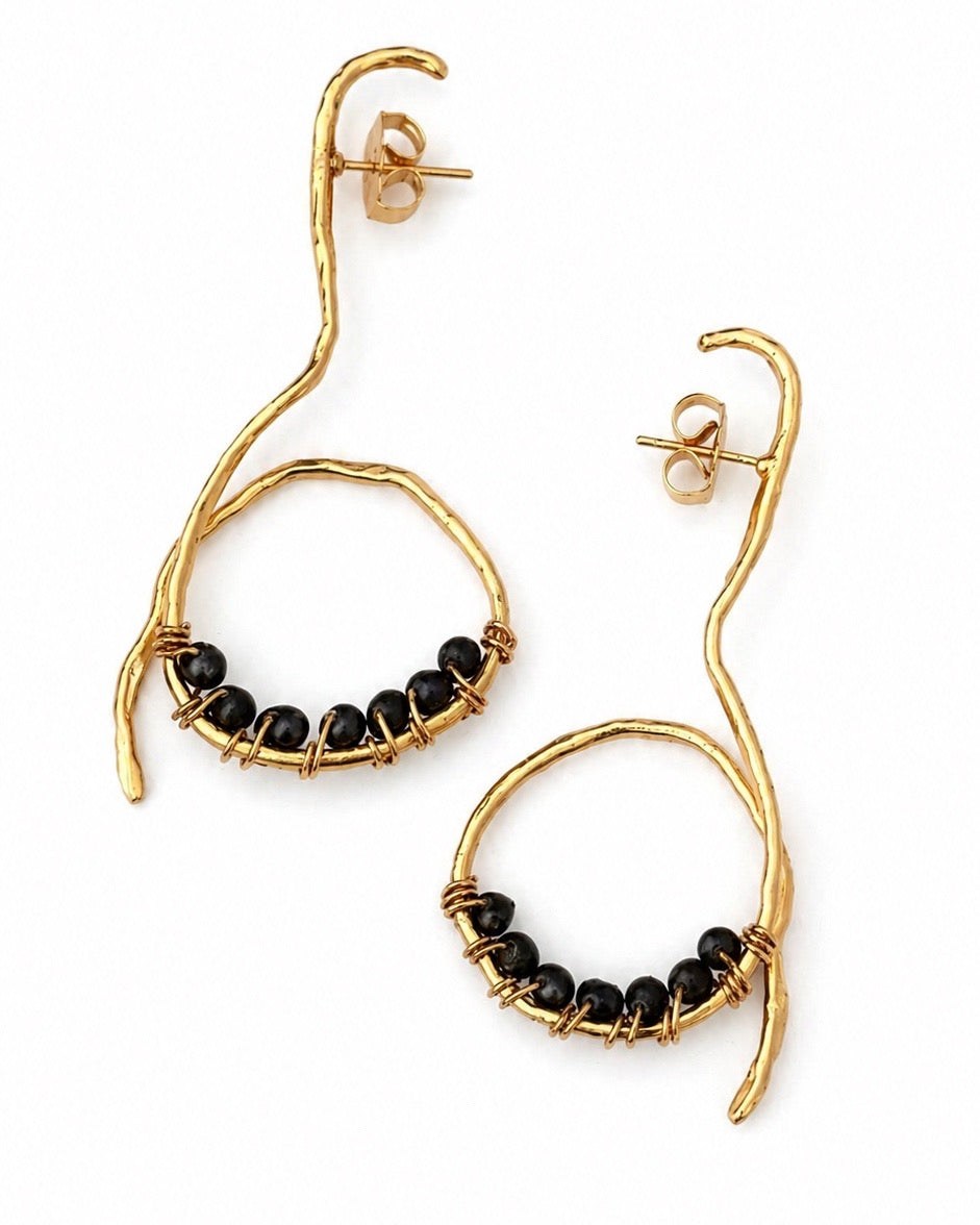 ARETES PERLITAS NEGRO