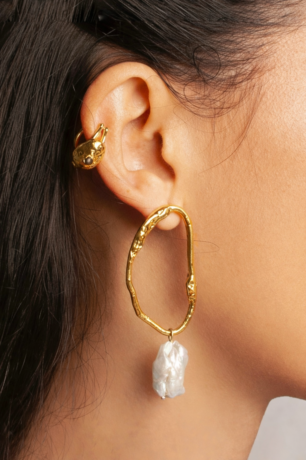 ARETES NÉBULA GOLD