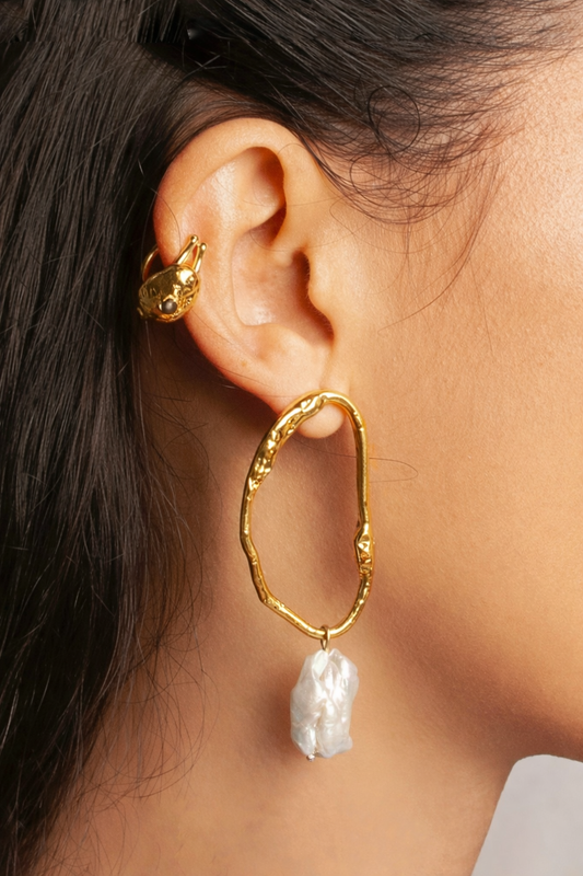 ARETES NÉBULA BLANCA GOLD