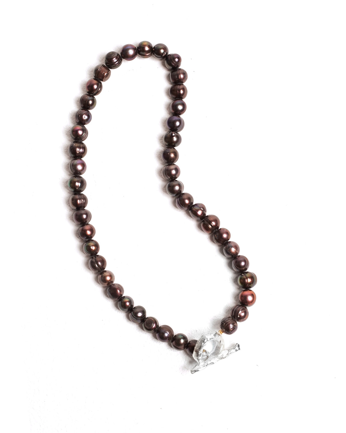 Collar Aura de Ferozza, de perlas naturales oscuras con broche reversible — vista 6