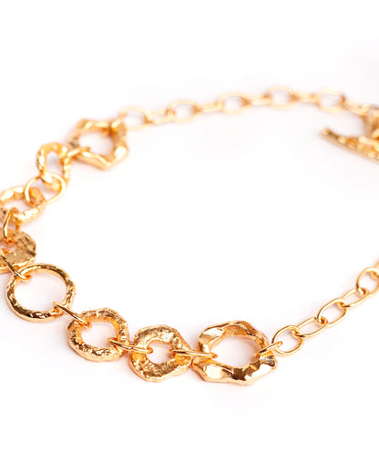 Collar Azalea de Ferozza en bronce con baño de oro 24k, de forma y textura orgánicas — vista 10