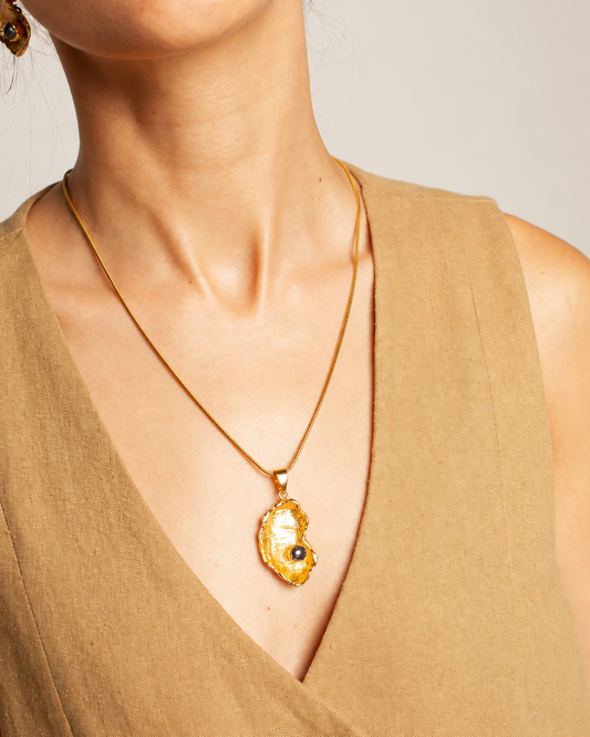 COLLAR ALMA NEGRA