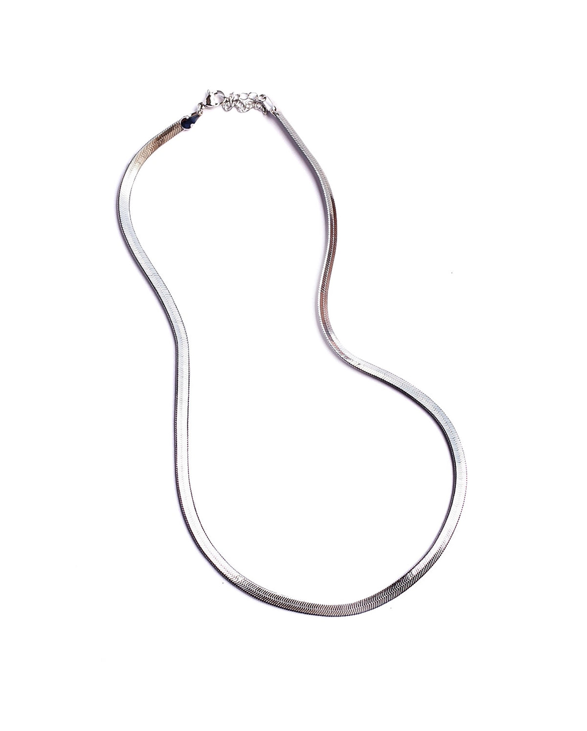 Collar Violeta de Ferozza en acero dorado, cadena minimalista para uso diario — vista 6