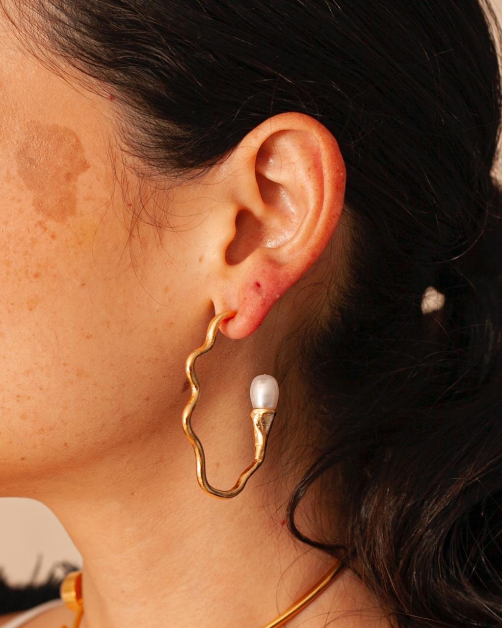 ARETES LIRIO - GOLD