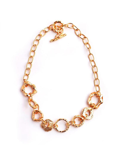 Collar Azalea de Ferozza en bronce con baño de oro 24k, de forma y textura orgánicas — vista 4